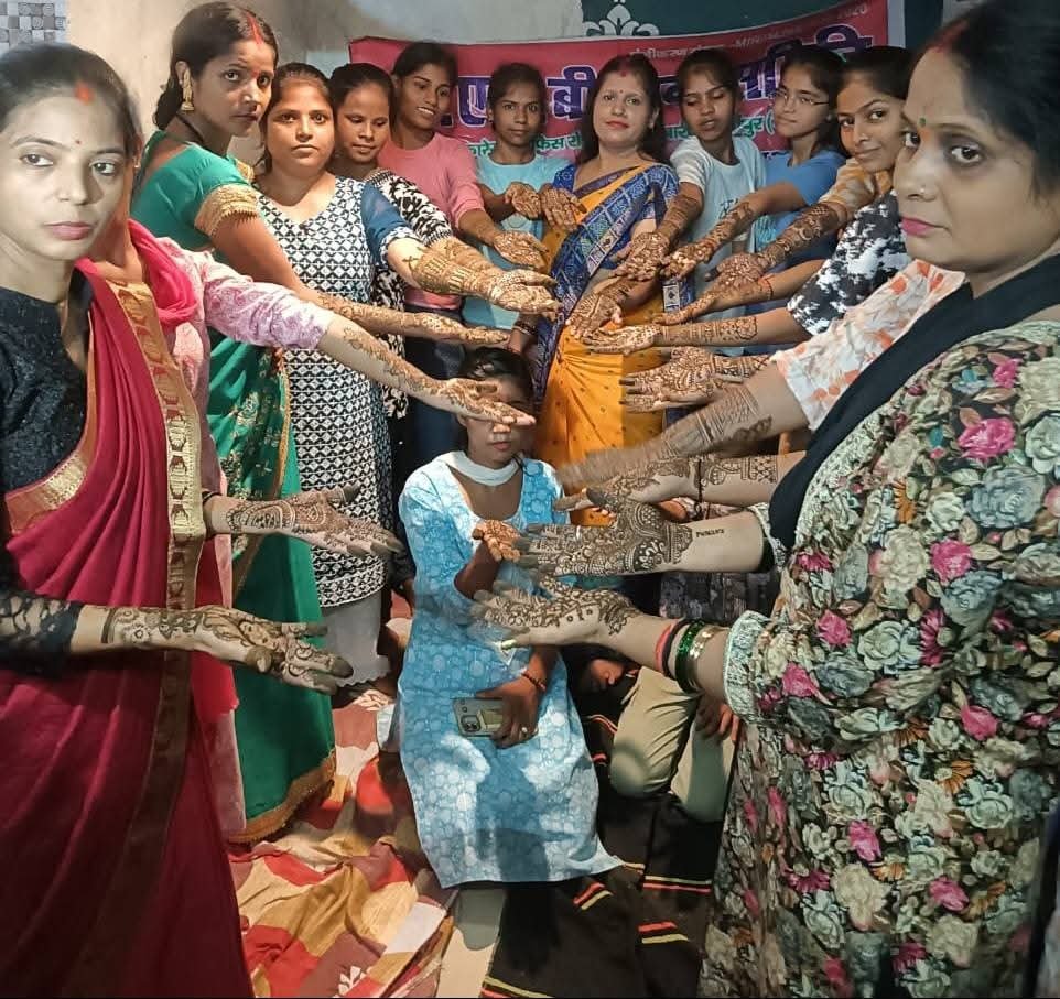Free mehndi training for girls and women